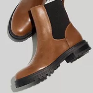 Brand new 7.5  The Bradley Chelsea Lugsole Boot